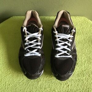 Reebok Easy Tone Smooth Fit Women sneaker’s Brown